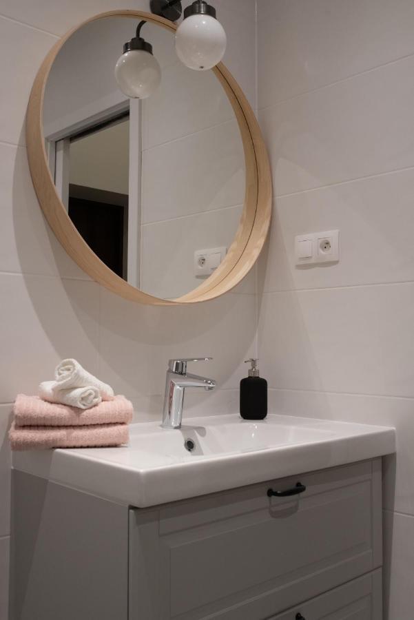 Apartament Magia Miasta Apartment Jelenia Gora Bagian luar foto